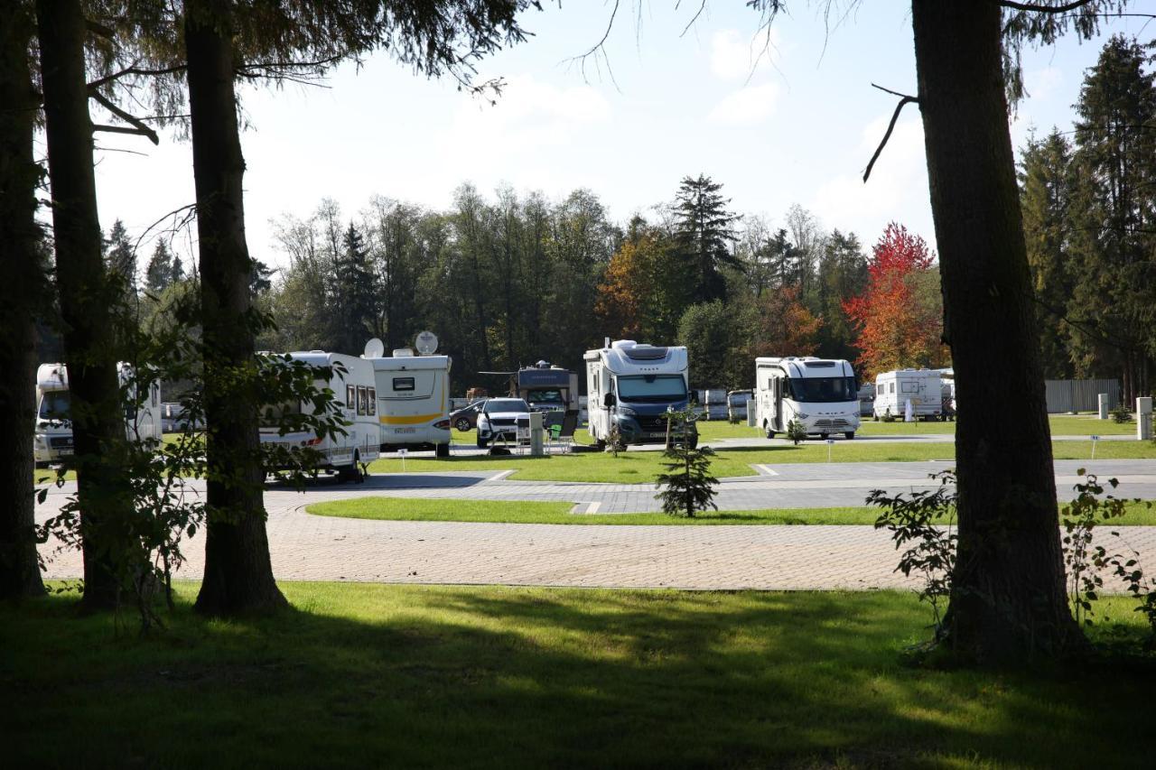 Отель Camp Goracy Potok - Parcele Kamperowe Шафляры Экстерьер фото